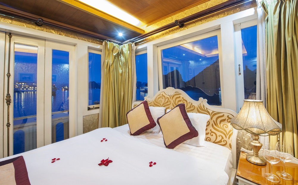 Luxury Suite Cabin
